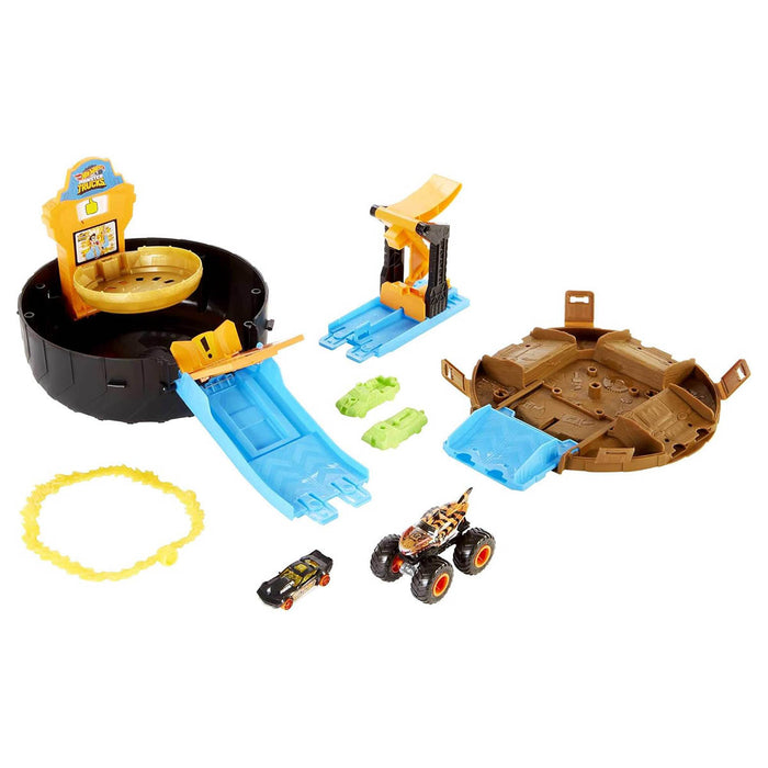 Hot Wheels Monster Trucks Stunt Tyre Playset